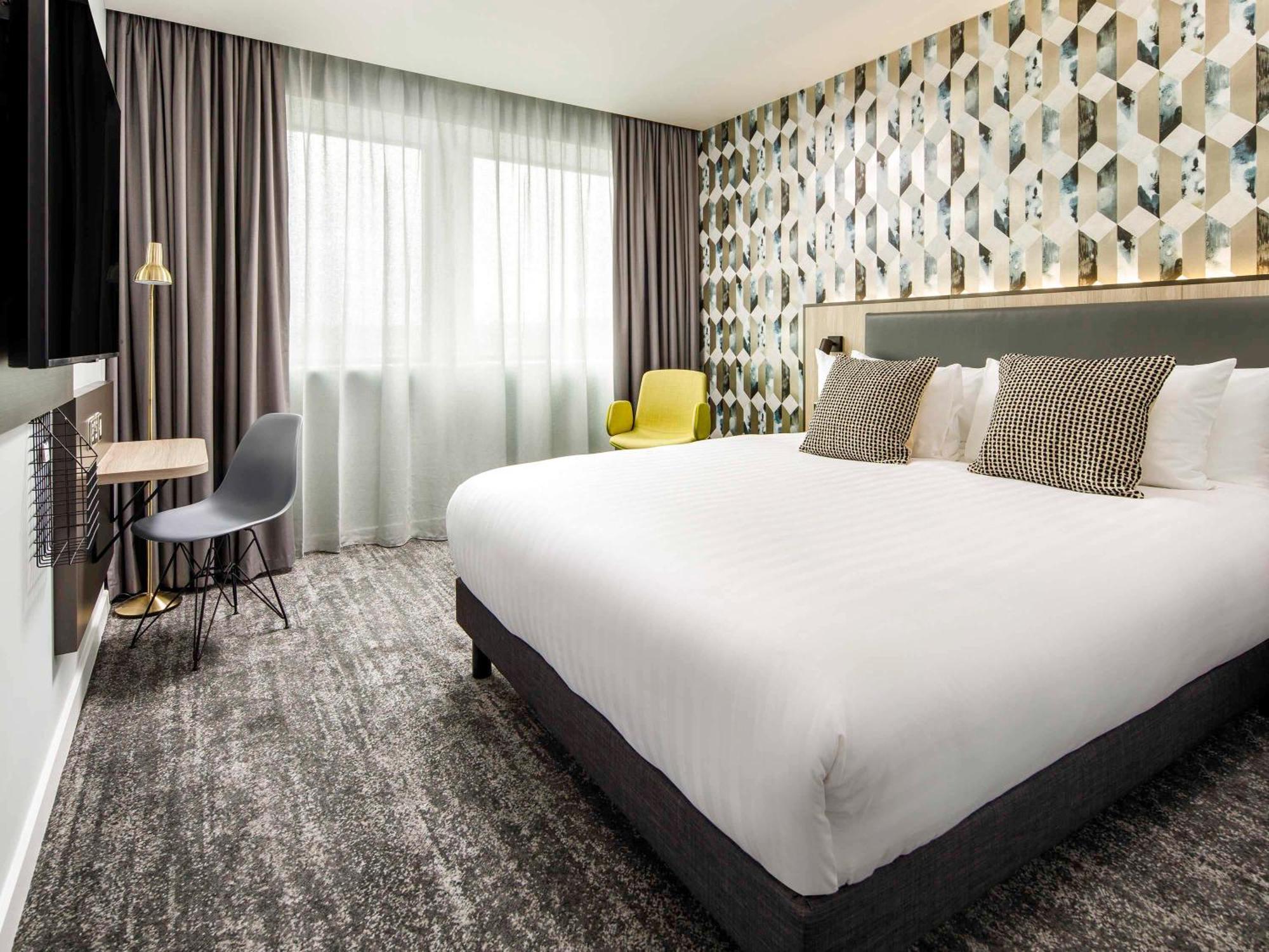 Mercure Newport Экстерьер фото