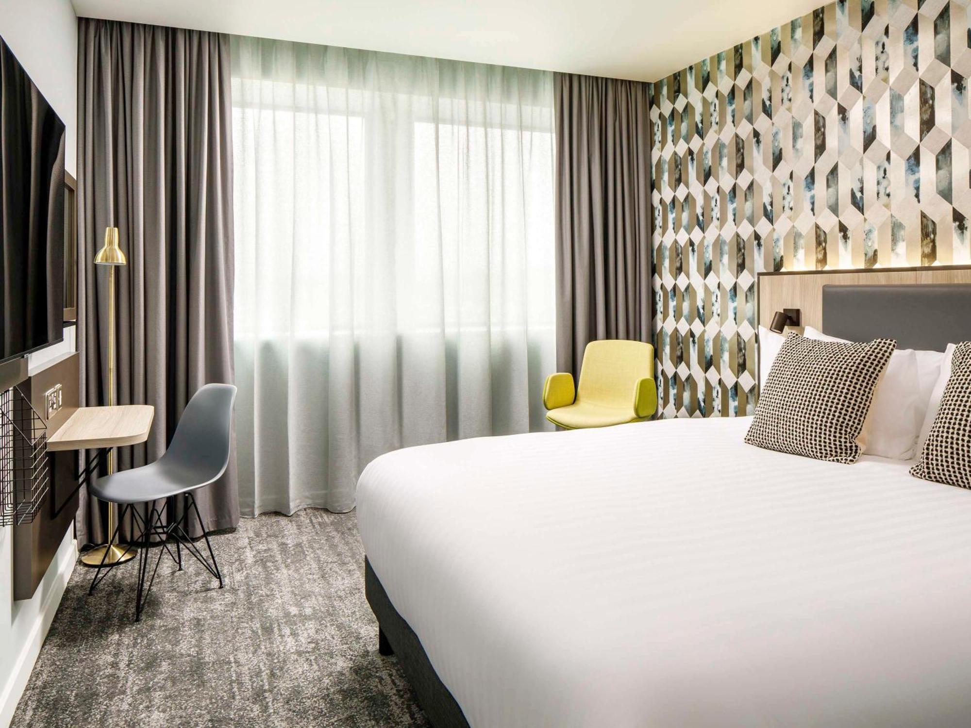 Mercure Newport Экстерьер фото